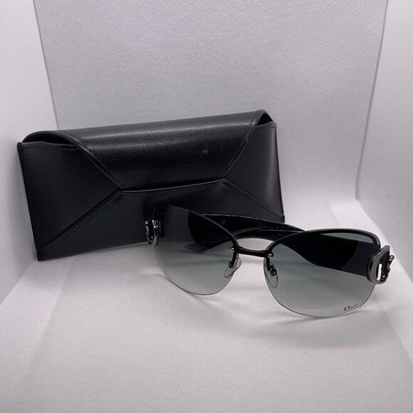 Christian Dior Women\'s Black & Green Gradient Wrap Belt Buckle Logo Sunglasses main image 6